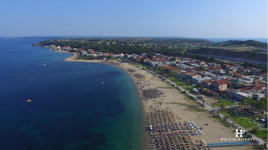 Maisonette Basilissa Nea Poteidaia Exteriér fotografie